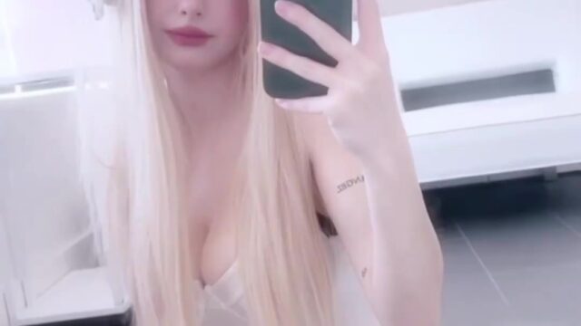 Lauren Burch  nude video cosplay show big breasts!!!