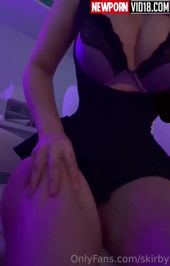 Skirby (@Imskirby) Onlyfans  nude video show big boobs!!!