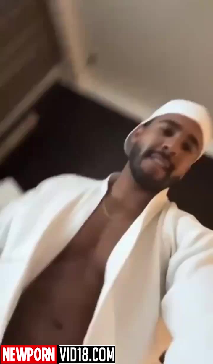 Kendall Love Island  nude video is hot viral!!!