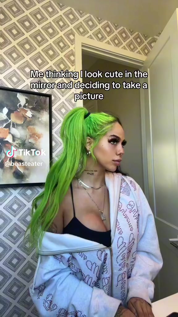 BeastEater Onlyfans Showing Off Her Big Breasts