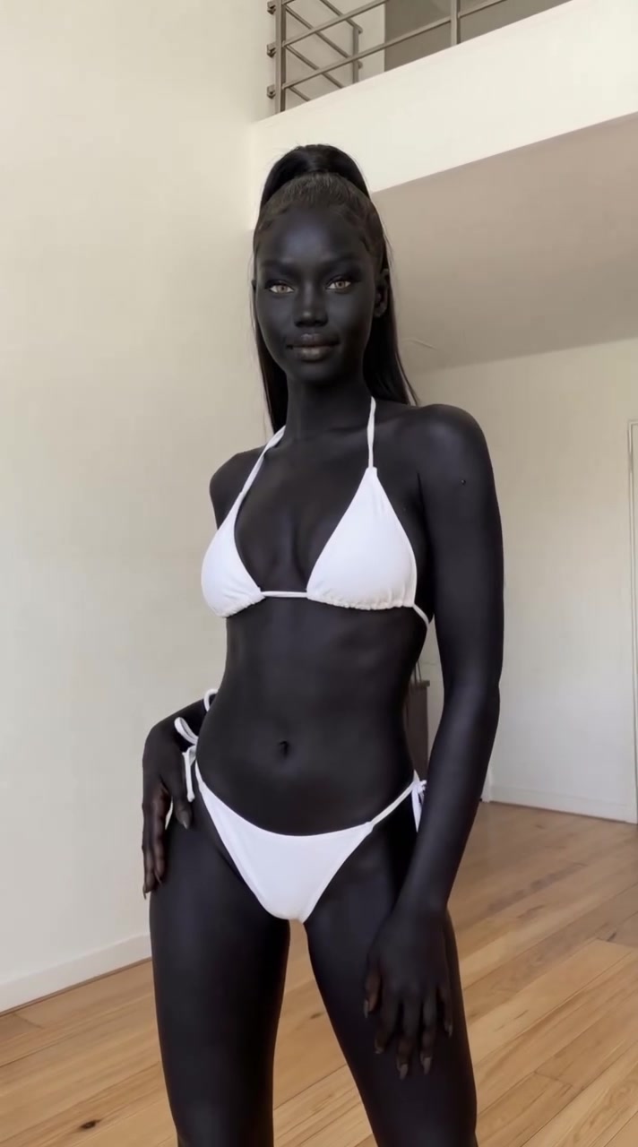 Kia Tyller – Please Tell Me Which Girl Can Be Hotter Than Her