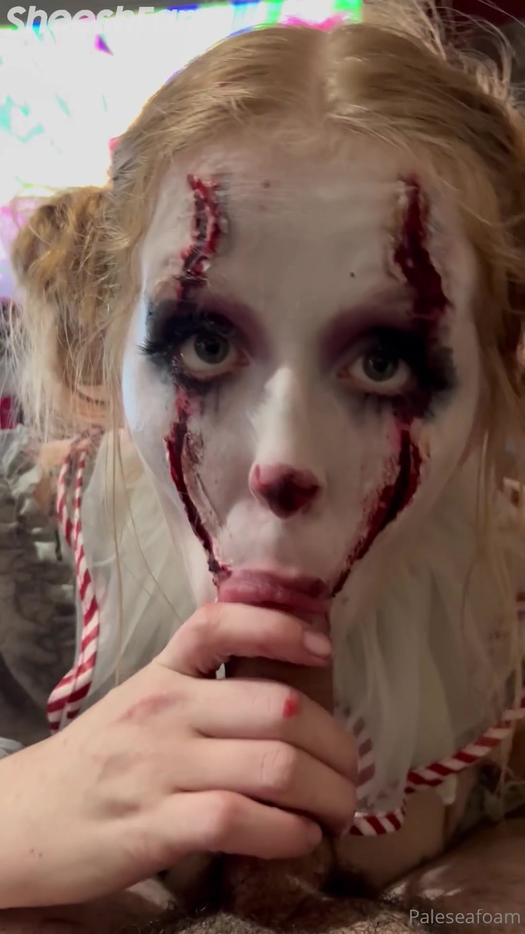 Paleseafoam – The Spooky Clown Deepthroat Blowjob Sex Tape