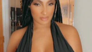 RealAimeeO Onlyfans Video Shows Off Her Hot Body